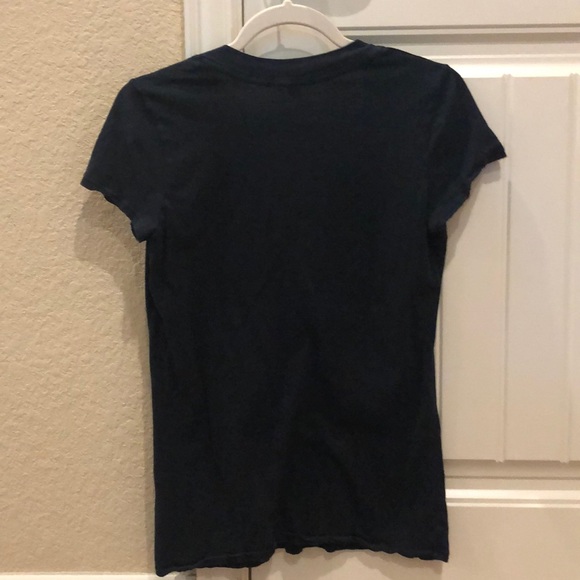 James Perse Black V Neck Tee Sz 2 - Picture 6 of 6
